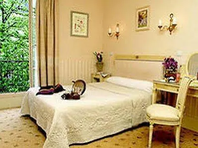 London 3* París