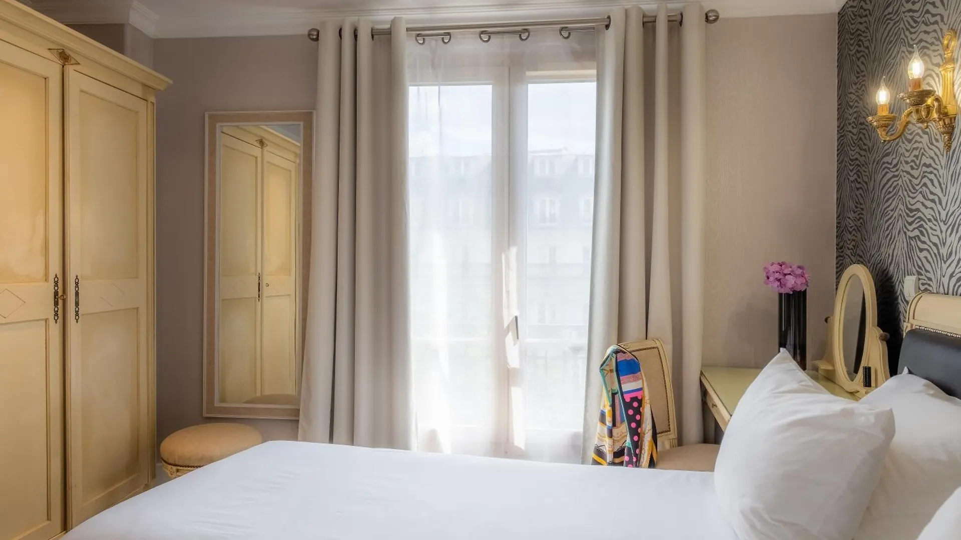 London 3* París