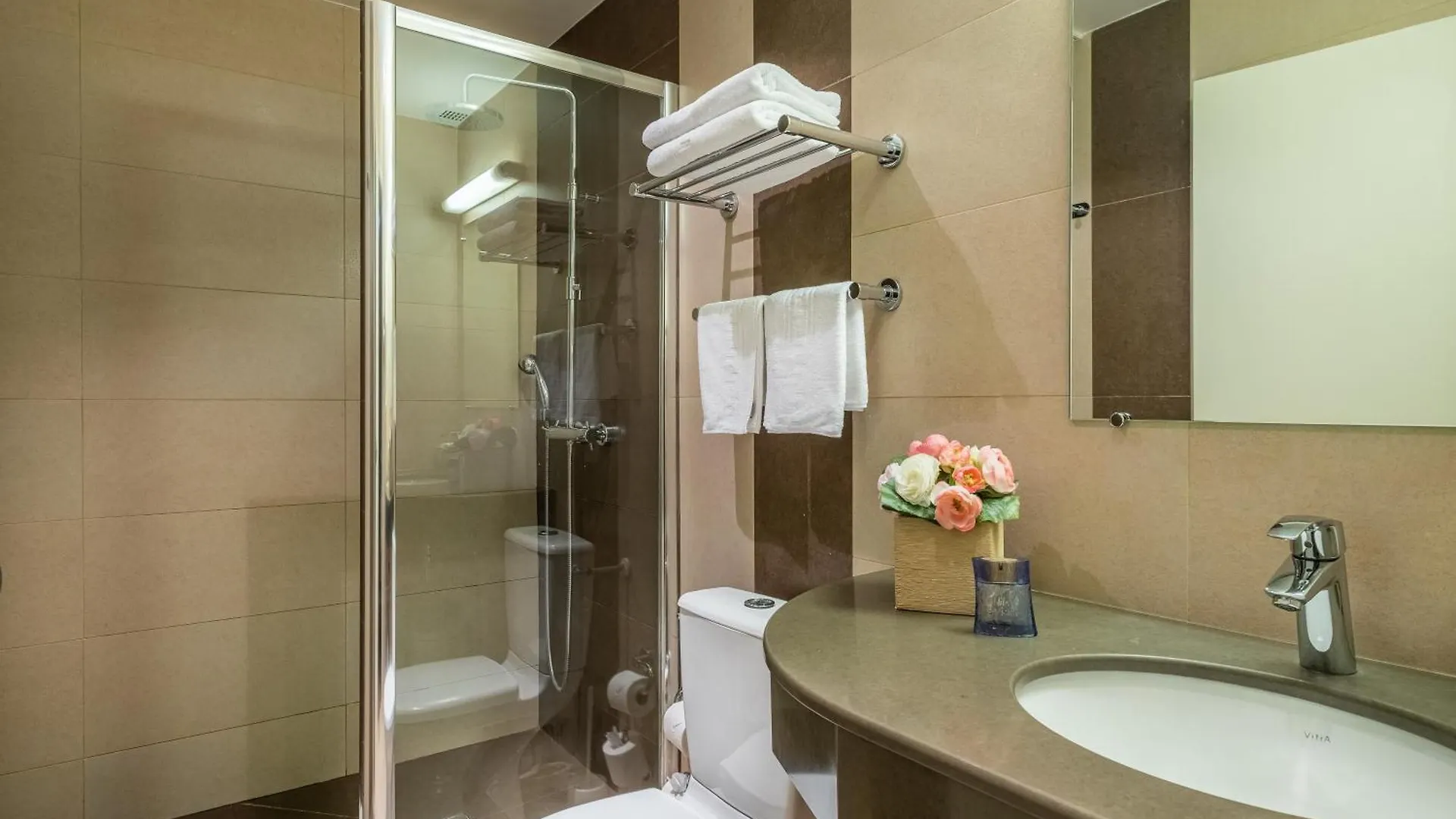 London Hotel