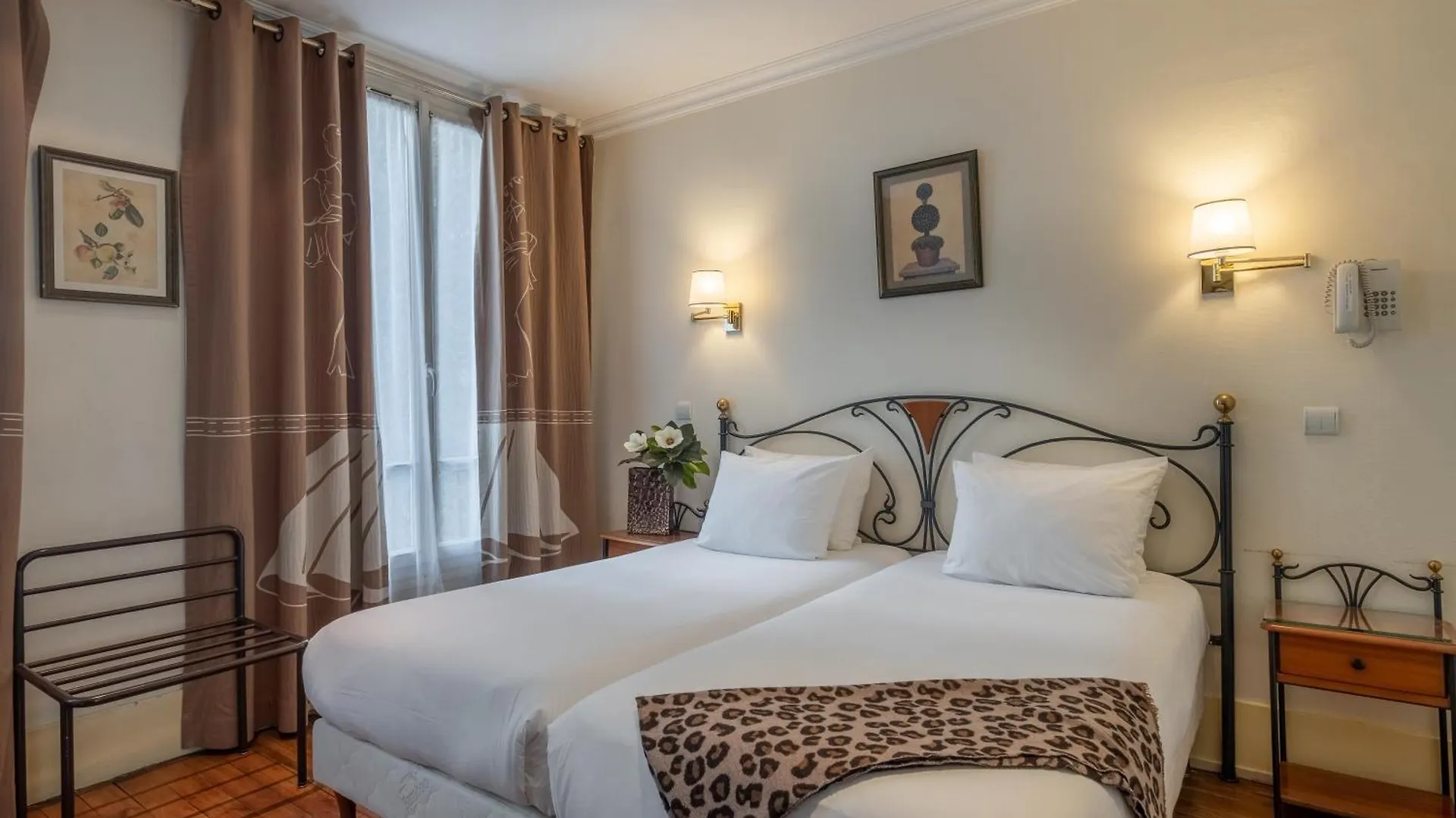 London Hotel